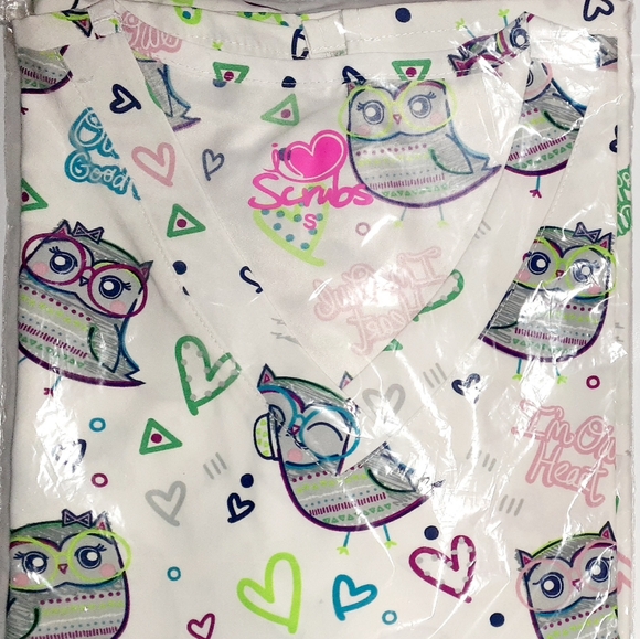 Lady owl Scrub top - Picture 3 of 3